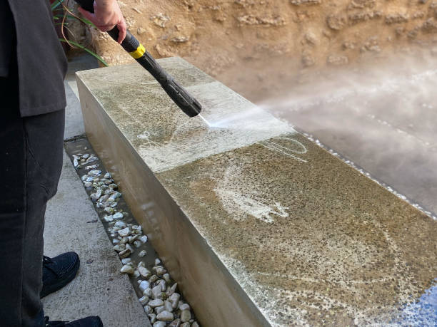 Best House Pressure Washing  in Summitville, IN